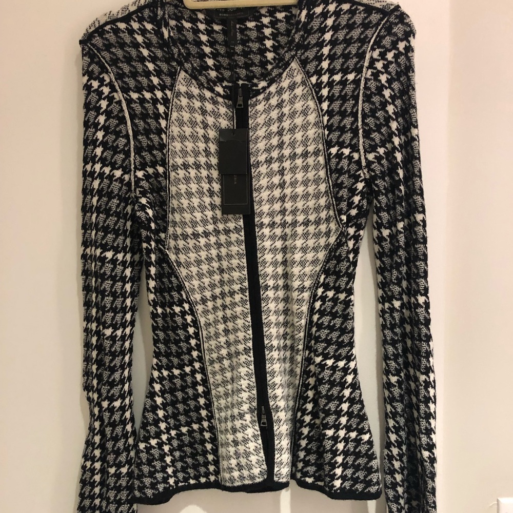BCBGMAXAZRIA NWT Cardigan
